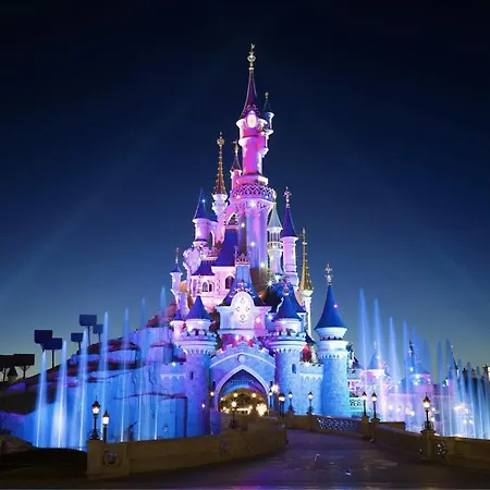 Disneyland-paris 10 Personnes, Wifi, 2 Parkings Apartament *